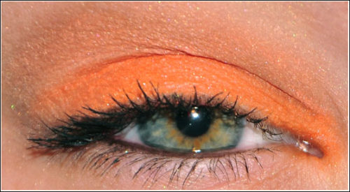 EOTD med MNY My Shadow 321 Orange Makeup Eyeshadow