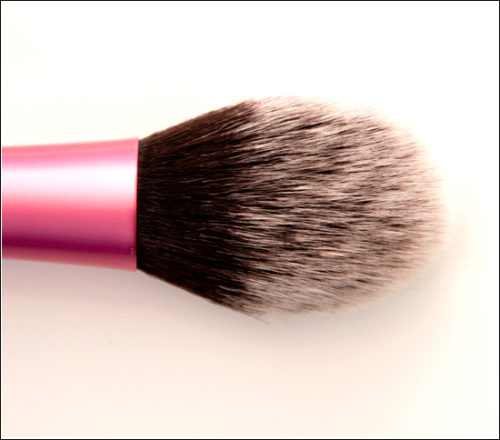 Real Techniques Blush Brush