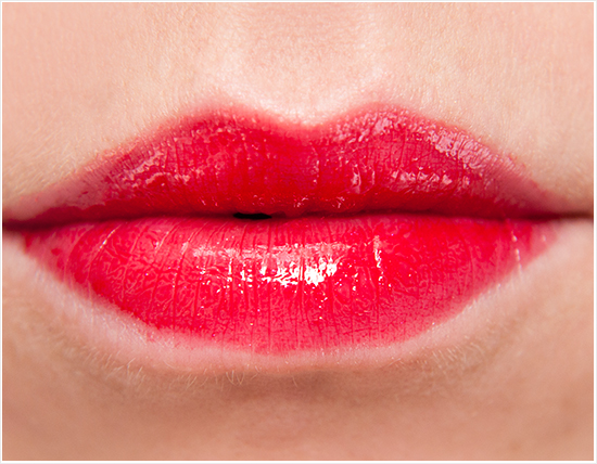 Cleo-Gloss-Lips-Make-Up-Store-Swatches