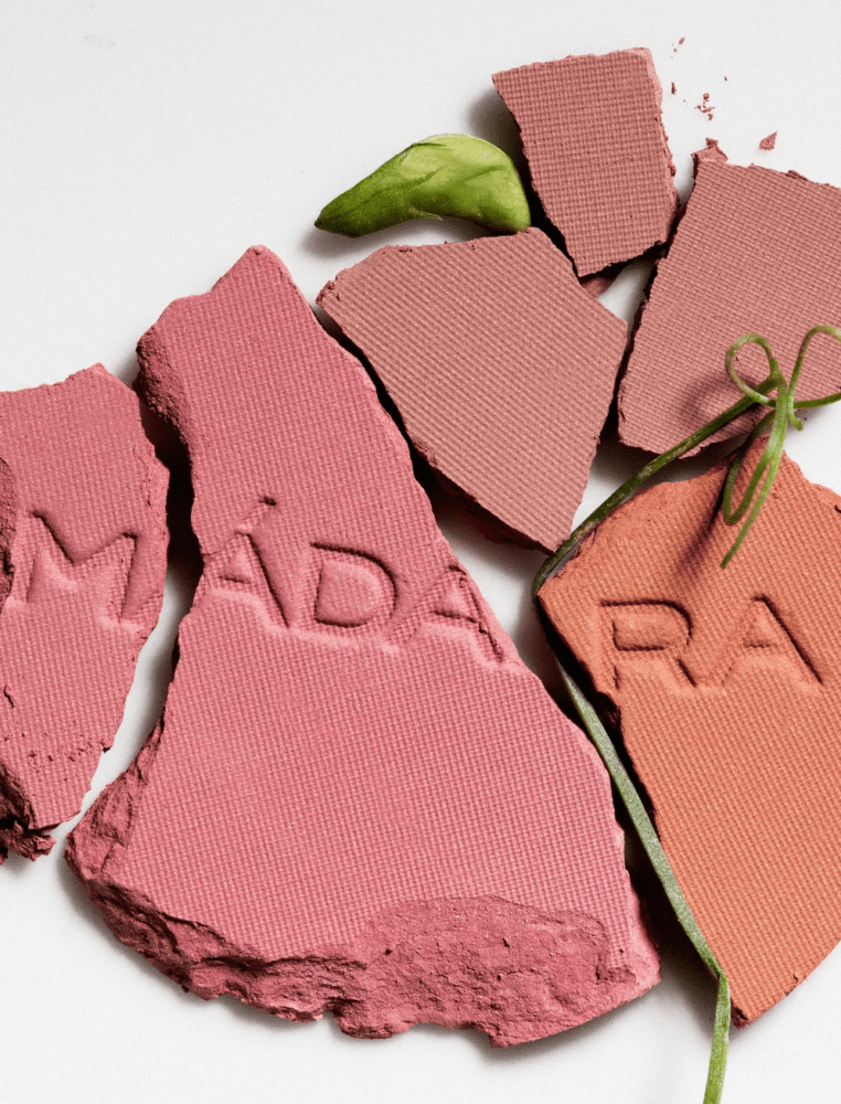 MÁDARA Magnetic Blush Mineral Cheek Blusher