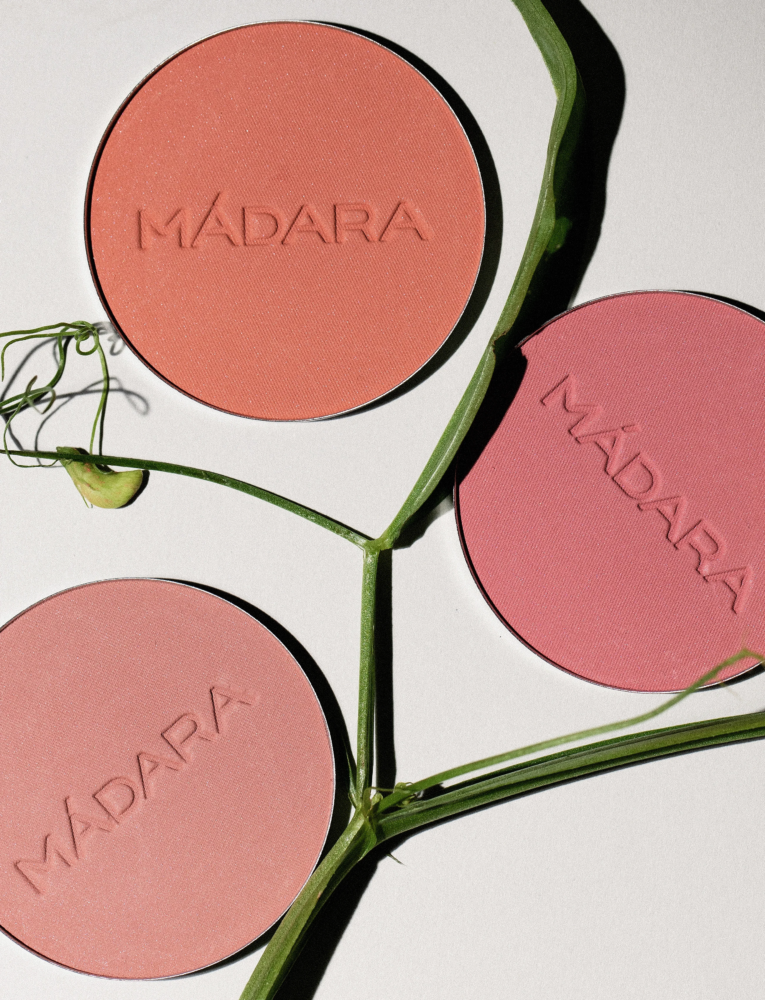 MÁDARA Magnetic Blush Mineral Cheek Blusher